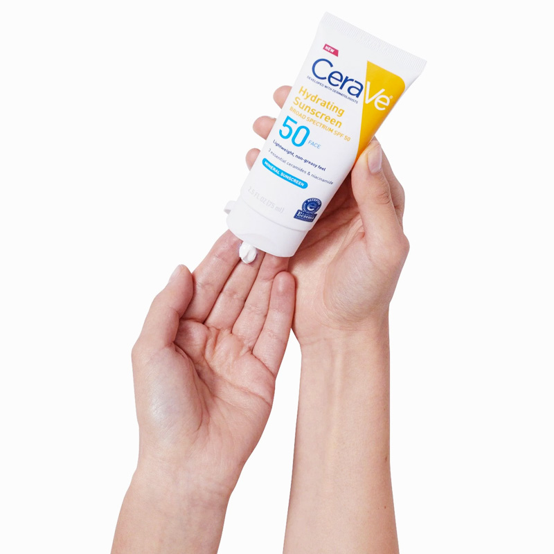 CeraVe Hydrating Mineral Sunscreen SPF 50 - Image 2
